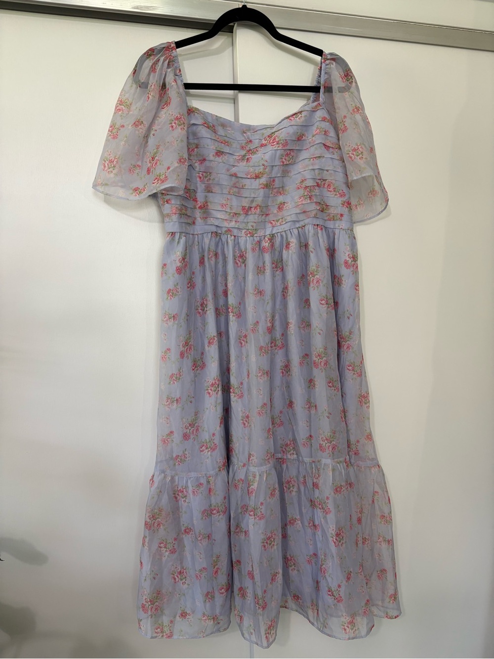 NWOT Abercrombie & Fitch XL petite light blue floral puff sleeve midi dress